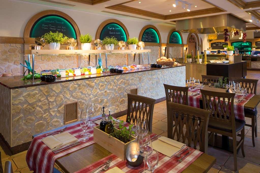 H4 Hotel Arcadia Locarno Restaurant foto